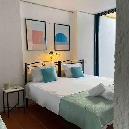 Holiday home Coral Blue *